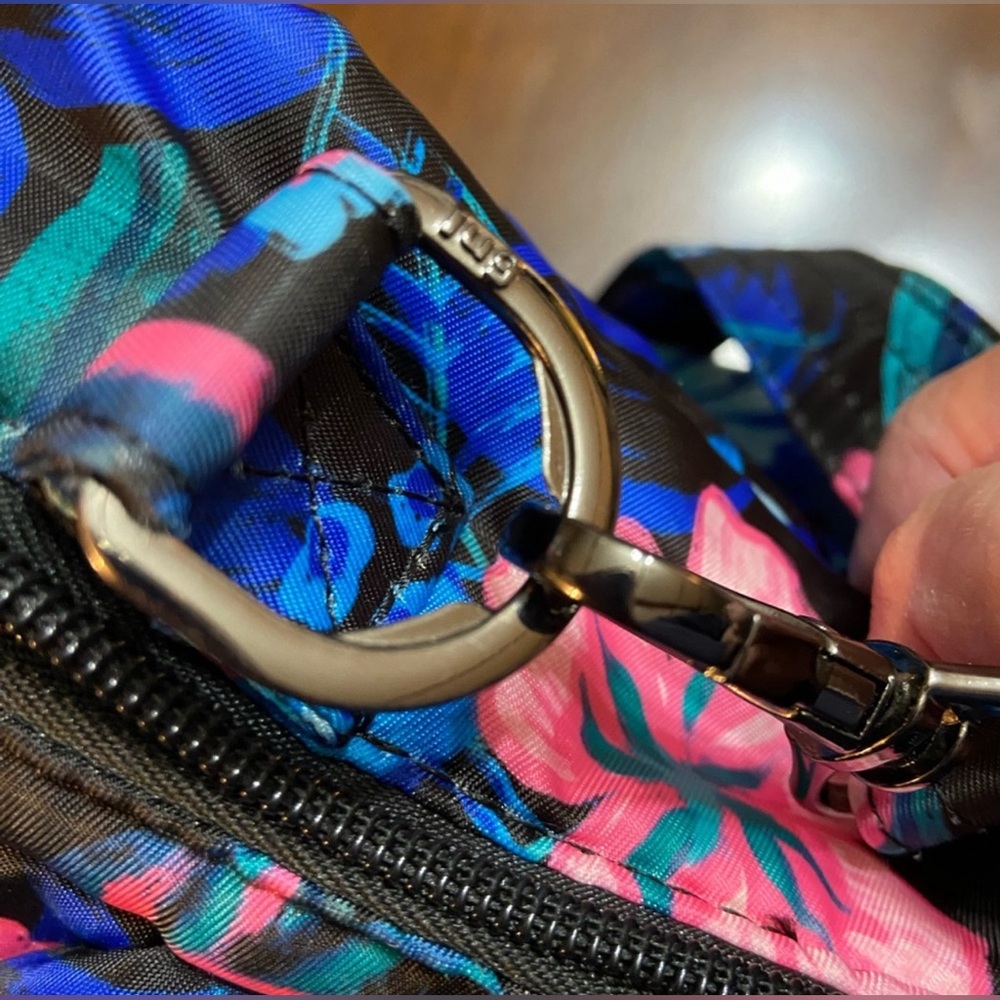 Lug Ranger Crossbody Bag - Picture 4 of 9
